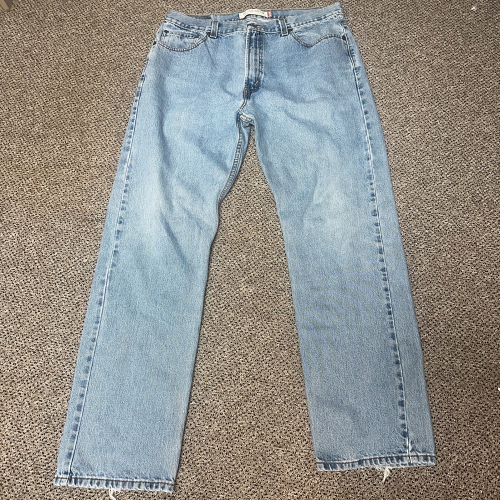 Levis 505 Regular Fit Jeans Mens 36x32 Light Wash Blue Denim Straight Leg Cotton